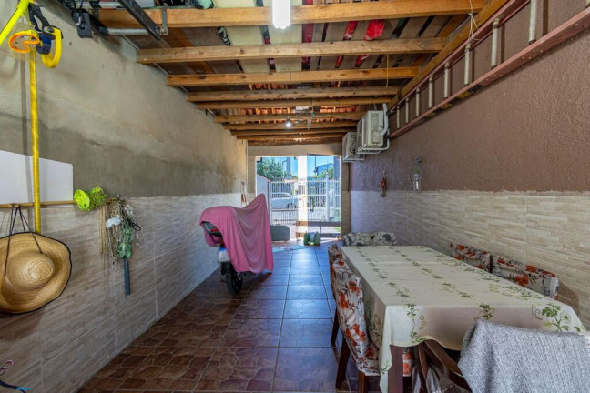 Imagem Casa com 3 Quartos à Venda, 62 m² em São José - Canoas Imagem Casa com 3 Quartos à Venda, 62 m² em São José - Canoas