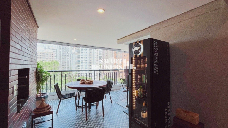 Imagem Apartamento com 3 Quartos à Venda, 226 m² em Moema - São Paulo
