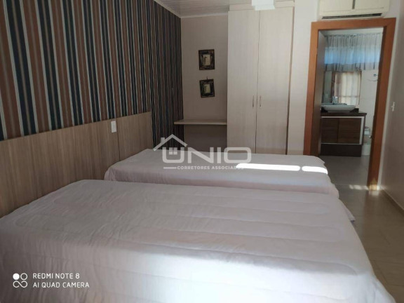 Imagem Casa com 6 Quartos à Venda, 465 m² em Centro - São Jorge D'oeste Imagem Casa com 6 Quartos à Venda, 465 m² em Centro - São Jorge D'oeste