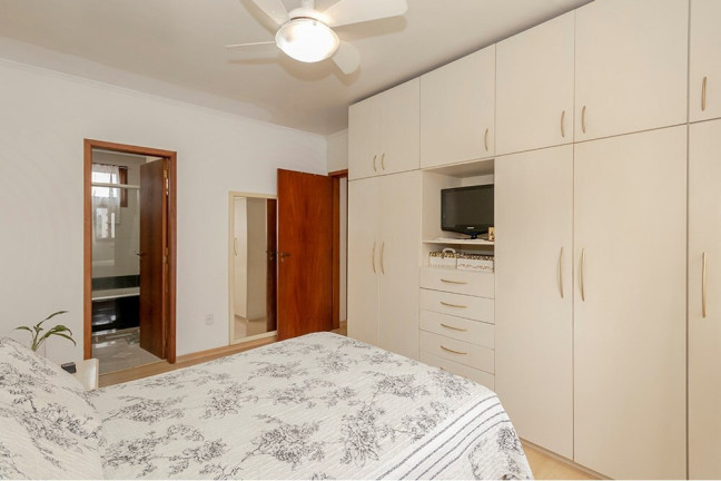 Imagem Cobertura com 3 Quartos à Venda, 198 m² em Jardim Lindóia - Porto Alegre Imagem Cobertura com 3 Quartos à Venda, 198 m² em Jardim Lindóia - Porto Alegre