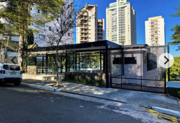 Imóvel com 3 Quartos à Venda, 220 m² em Campo Belo - São Paulo