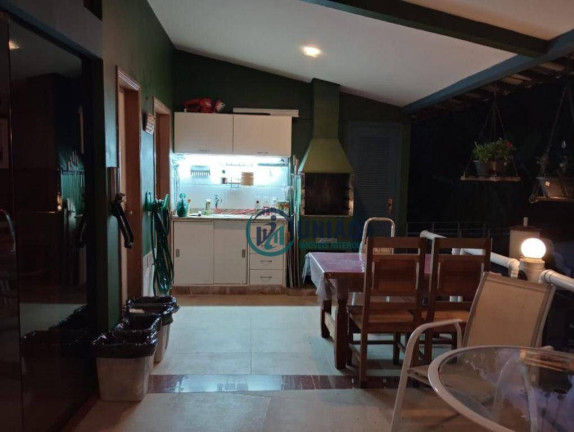 Imagem Casa com 3 Quartos à Venda, 450 m² em Pendotiba - Niterói Imagem Casa com 3 Quartos à Venda, 450 m² em Pendotiba - Niterói