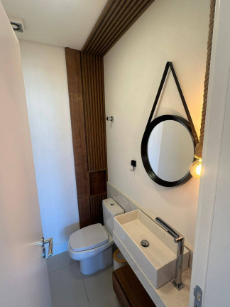 Imagem Apartamento com 3 Quartos à Venda, 123 m² em Centro - Balneário Camboriú Imagem Apartamento com 3 Quartos à Venda, 123 m² em Centro - Balneário Camboriú