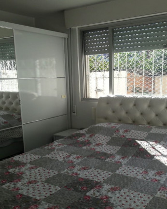 Imagem Imóvel com 1 Quarto à Venda, 42 m² em Santa Cecília - Porto Alegre Imagem Imóvel com 1 Quarto à Venda, 42 m² em Santa Cecília - Porto Alegre