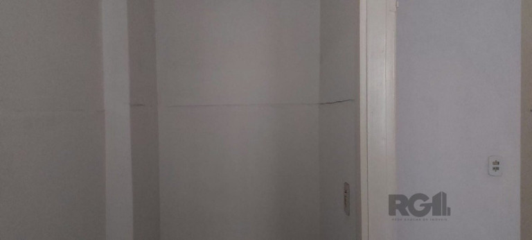 Imagem Apartamento com 1 Quarto à Venda, 27 m² em Centro Histórico - Porto Alegre Imagem Apartamento com 1 Quarto à Venda, 27 m² em Centro Histórico - Porto Alegre