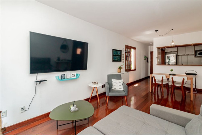 Imagem Apartamento com 2 Quartos à Venda, 116 m² em Moinhos De Vento - Porto Alegre Imagem Apartamento com 2 Quartos à Venda, 116 m² em Moinhos De Vento - Porto Alegre