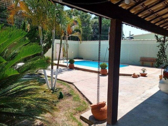 Imagem Chácara com 2 Quartos à Venda, 900 m² em Piracangaguá - Taubaté