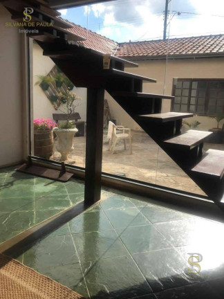 Imagem Chácara com 5 Quartos à Venda, 600 m² em Terra Preta - Mairiporã Imagem Chácara com 5 Quartos à Venda, 600 m² em Terra Preta - Mairiporã