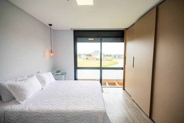Imagem Casa com 4 Quartos à Venda, 360 m² em Rainha Do Mar - Xangri-lá Imagem Casa com 4 Quartos à Venda, 360 m² em Rainha Do Mar - Xangri-lá
