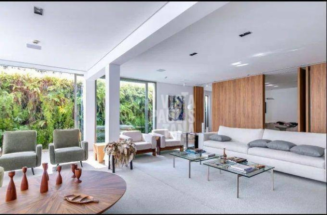 Imagem Casa com 5 Quartos à Venda, 700 m² em Brooklin - São Paulo Imagem Casa com 5 Quartos à Venda, 700 m² em Brooklin - São Paulo