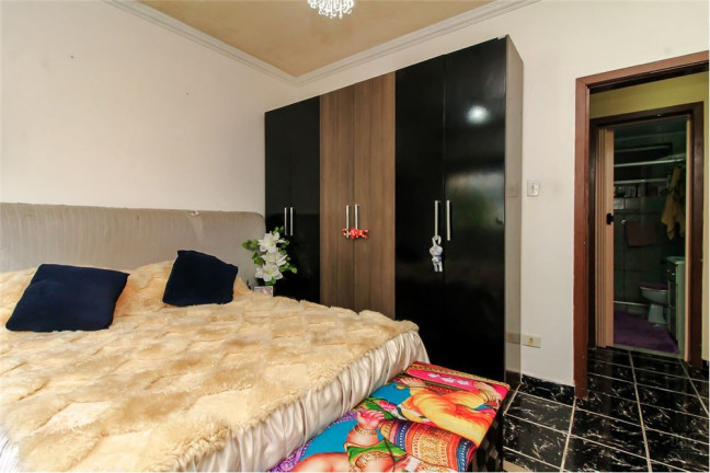 Imagem Imóvel com 2 Quartos à Venda, em Cristal - Porto Alegre Imagem Imóvel com 2 Quartos à Venda, em Cristal - Porto Alegre
