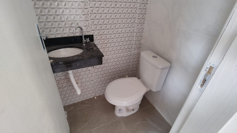 Imagem Imóvel com 2 Quartos à Venda,  em Balneário Itaguai - Mongaguá