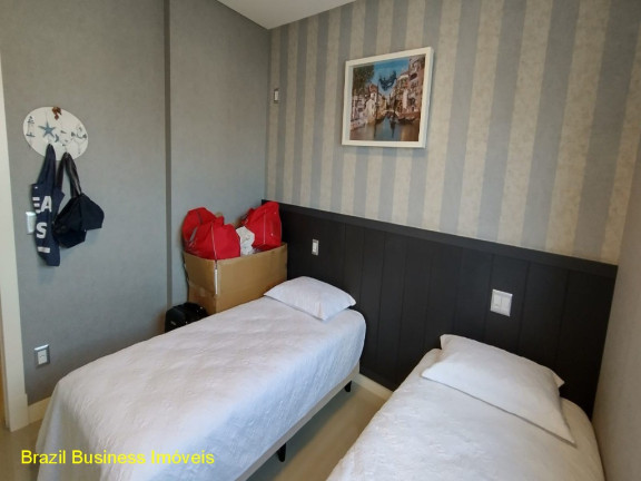 Imagem Imóvel com 3 Quartos à Venda, 128 m² em Centro - Balneário Camboriú Imagem Imóvel com 3 Quartos à Venda, 128 m² em Centro - Balneário Camboriú