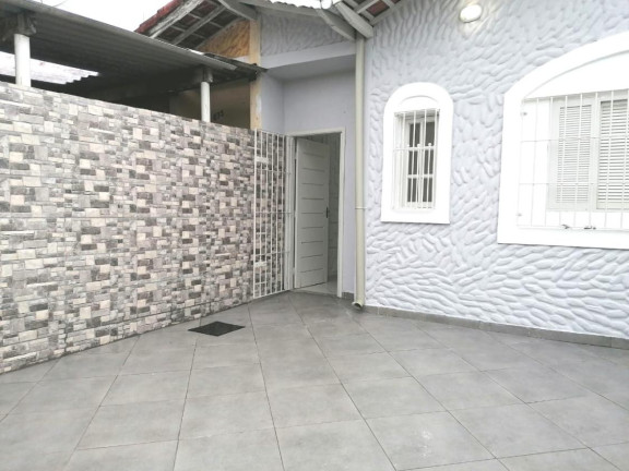 Imagem Casa com 1 Quarto à Venda, em Caiçara - Praia Grande Imagem Casa com 1 Quarto à Venda, em Caiçara - Praia Grande
