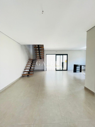 Imagem Casa com 3 Quartos à Venda, 158 m² em Vila Esperia Ou Giglio - Atibaia Imagem Casa com 3 Quartos à Venda, 158 m² em Vila Esperia Ou Giglio - Atibaia