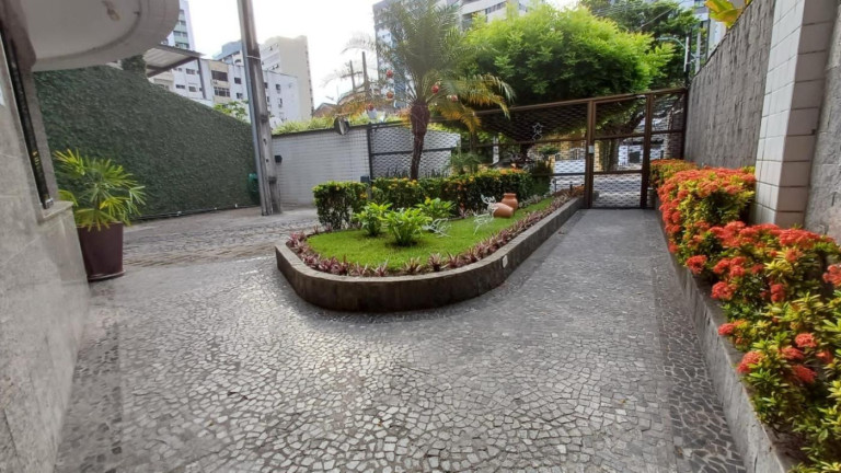 Imagem Apartamento com 3 Quartos à Venda, 90 m² em Graças - Recife