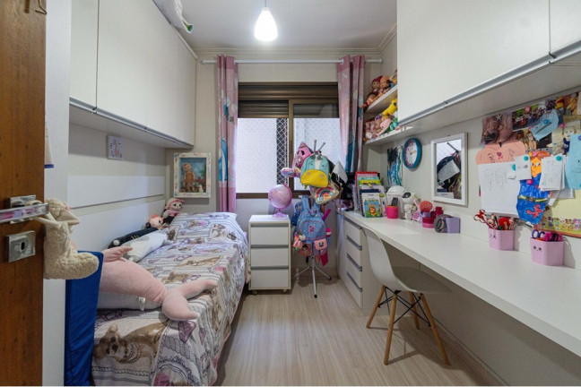 Imagem Apartamento com 3 Quartos à Venda, 80 m² em Menino Deus - Porto Alegre Imagem Apartamento com 3 Quartos à Venda, 80 m² em Menino Deus - Porto Alegre
