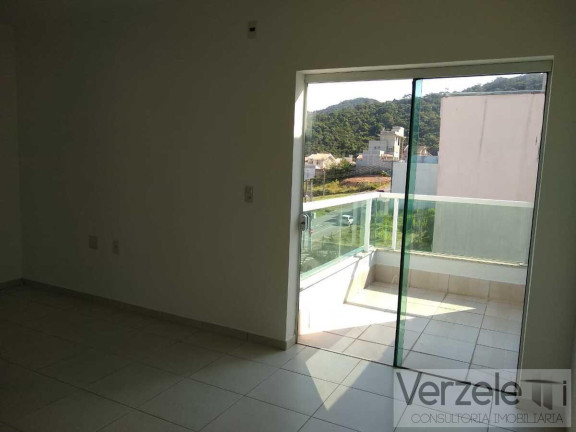 Imagem Casa com 3 Quartos à Venda, 130 m² em Ariribá - Balneário Camboriú