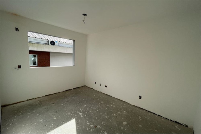 Imagem Imóvel com 2 Quartos à Venda, em Centro - Florianópolis Imagem Imóvel com 2 Quartos à Venda, em Centro - Florianópolis