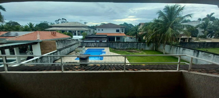 Imagem Casa com 3 Quartos para Alugar, em Ponta Negra - Manaus Imagem Casa com 3 Quartos para Alugar, em Ponta Negra - Manaus