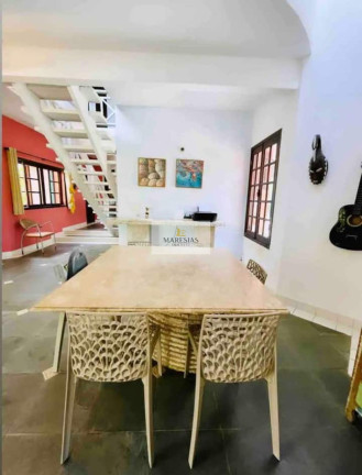 Imagem Casa com 4 Quartos à Venda, 250 m² em Maresias - São Sebastião Imagem Casa com 4 Quartos à Venda, 250 m² em Maresias - São Sebastião