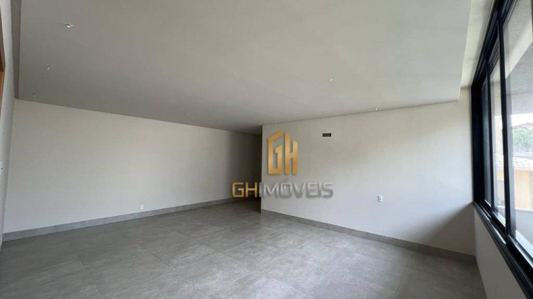 Imagem Sobrado com 4 Quartos à Venda, 277 m² em Jardins Madri - Goiânia Imagem Sobrado com 4 Quartos à Venda, 277 m² em Jardins Madri - Goiânia