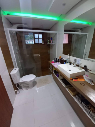 Imagem Casa com 5 Quartos à Venda, em Conego - Nova Friburgo Imagem Casa com 5 Quartos à Venda, em Conego - Nova Friburgo