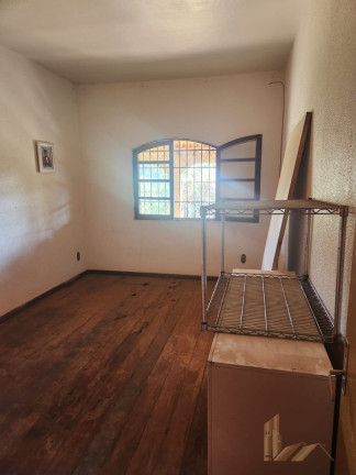 Imagem Casa com 3 Quartos à Venda, 720 m² em Planalto - Mateus Leme Imagem Casa com 3 Quartos à Venda, 720 m² em Planalto - Mateus Leme