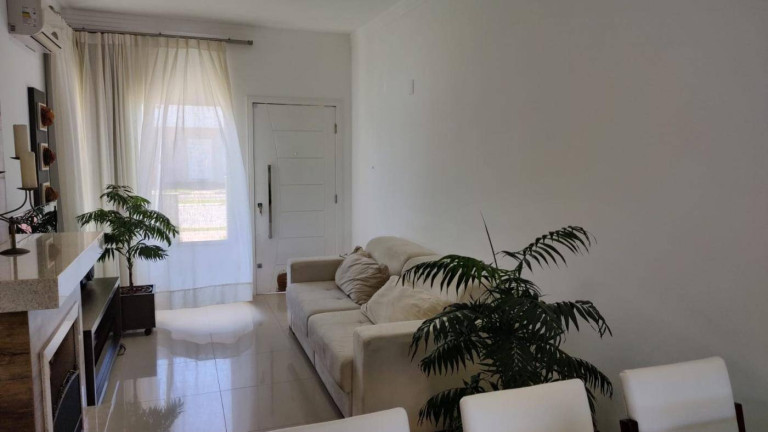 Imagem Casa com 2 Quartos à Venda, 112 m² em Cachoeira Do Bom Jesus - Florianópolis