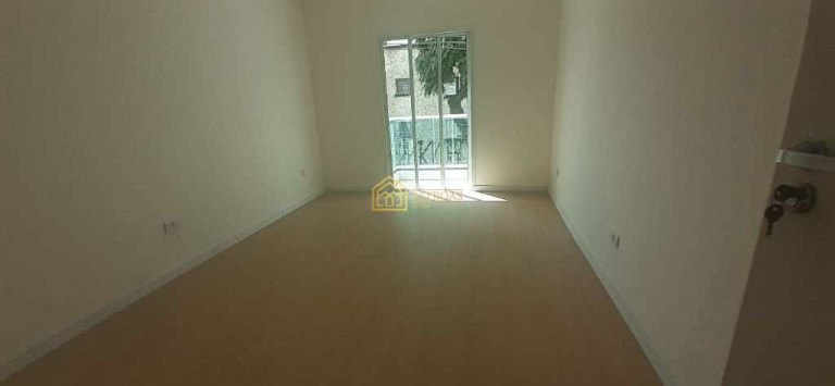 Imagem Casa com 3 Quartos à Venda, 250 m² em Vila Monumento - São Paulo Imagem Casa com 3 Quartos à Venda, 250 m² em Vila Monumento - São Paulo