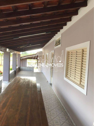 Imagem Chácara com 3 Quartos à Venda, em Estiva Gerbi Imagem Chácara com 3 Quartos à Venda, em Estiva Gerbi