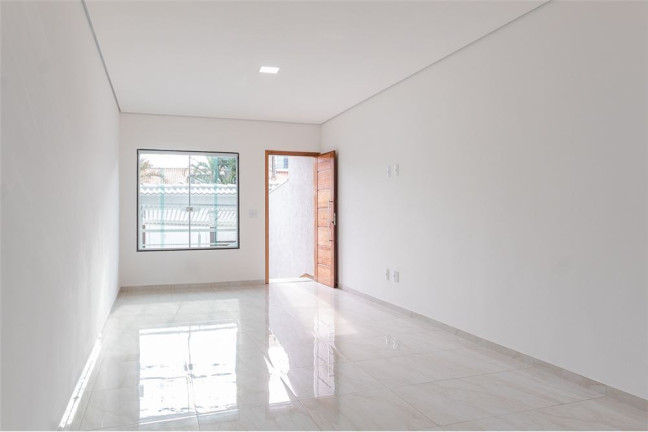 Casa com 3 Quartos à Venda,  em Penha - São Paulo