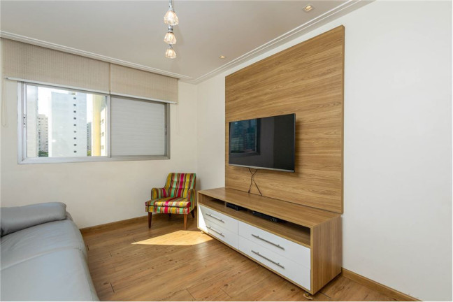 Imagem Apartamento com 4 Quartos à Venda, 196 m² em Moema - São Paulo