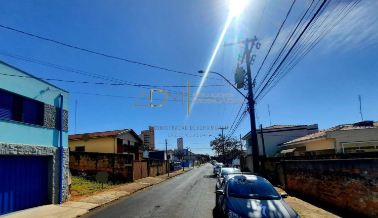 Imagem Terreno à Venda, 324 m² em Centro - Botucatu Imagem Terreno à Venda, 324 m² em Centro - Botucatu