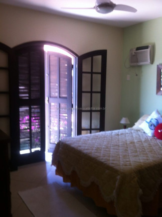 Imagem Casa de Condomínio com 2 Quartos à Venda, 80 m² em Peró - Cabo Frio Imagem Casa de Condomínio com 2 Quartos à Venda, 80 m² em Peró - Cabo Frio