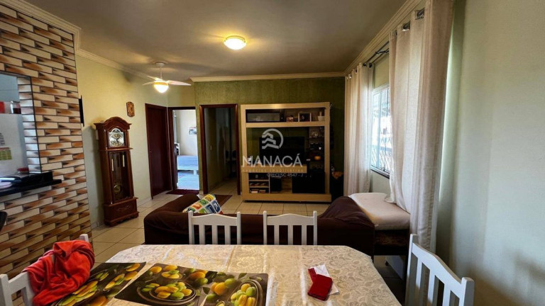 Imagem Sobrado com 7 Quartos à Venda, 300 m² em São Cristóvão - Barra Velha Imagem Sobrado com 7 Quartos à Venda, 300 m² em São Cristóvão - Barra Velha