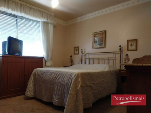 Imagem Apartamento com 3 Quartos à Venda, 118 m² em Valparaíso - Petrópolis Imagem Apartamento com 3 Quartos à Venda, 118 m² em Valparaíso - Petrópolis