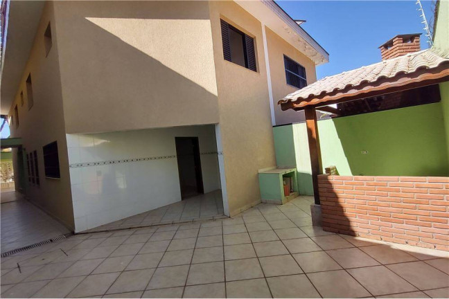 Imagem Sobrado com 3 Quartos à Venda, 173 m² em São Paulo Imagem Sobrado com 3 Quartos à Venda, 173 m² em São Paulo