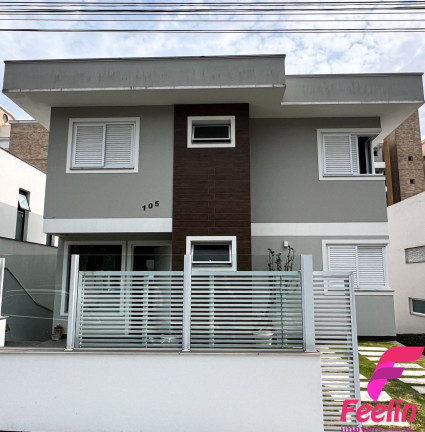 Casa com 3 Quartos à Venda, 262 m² em João Paulo - Florianópolis