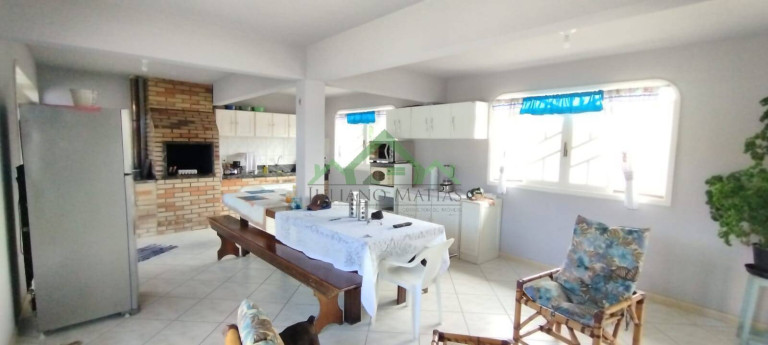 Imagem Casa com 3 Quartos à Venda, 145 m² em Pinheiros - Balneário Barra Do Sul