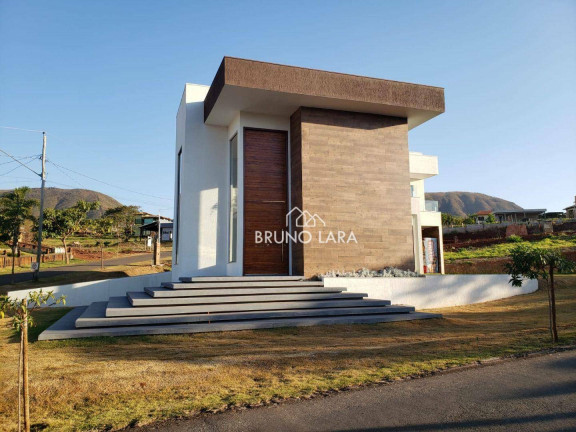 Imagem Casa com 3 Quartos à Venda, 300 m² em Condomínio Serra Dos Bandeirantes - Mário Campos Imagem Casa com 3 Quartos à Venda, 300 m² em Condomínio Serra Dos Bandeirantes - Mário Campos