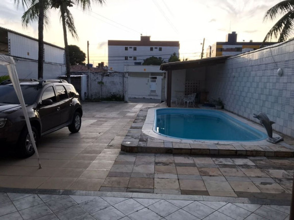Imagem Casa com 4 Quartos à Venda, 240 m² em Jardim Cidade Universitária - João Pessoa Imagem Casa com 4 Quartos à Venda, 240 m² em Jardim Cidade Universitária - João Pessoa