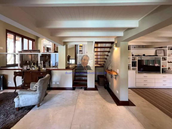 Imagem Casa com 5 Quartos à Venda, 440 m² em Algarve - Cotia Imagem Casa com 5 Quartos à Venda, 440 m² em Algarve - Cotia