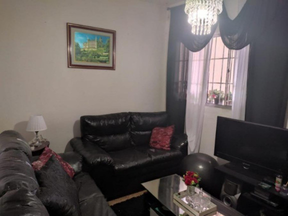 Imagem Sobrado com 5 Quartos à Venda, 180 m² em Itaquera - São Paulo Imagem Sobrado com 5 Quartos à Venda, 180 m² em Itaquera - São Paulo