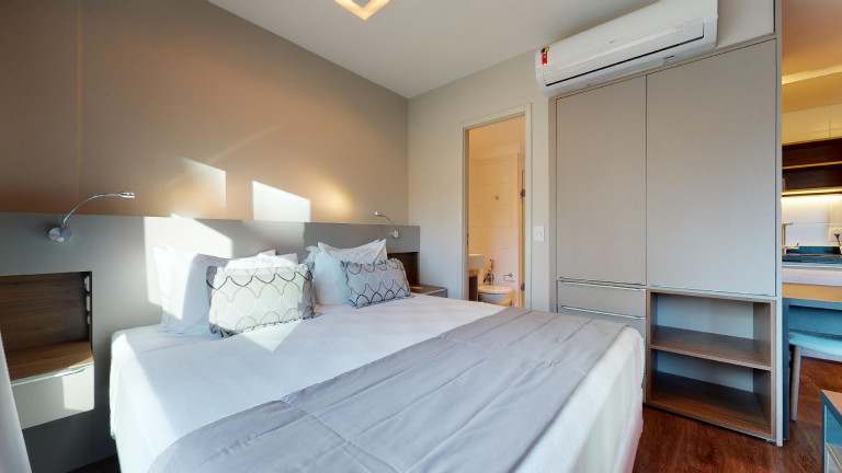 Imagem Apartamento com 2 Quartos à Venda, 81 m² em Moinhos De Vento - Porto Alegre Imagem Apartamento com 2 Quartos à Venda, 81 m² em Moinhos De Vento - Porto Alegre