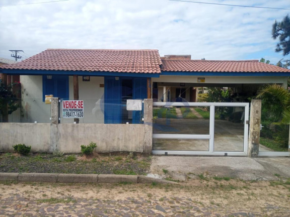 Casa com 3 Quartos à Venda, 114 m² em Itapeva - Torres