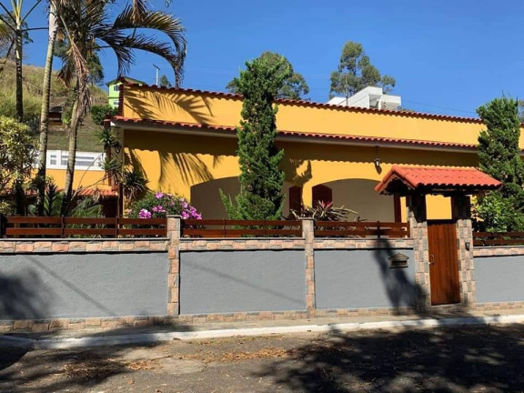 Imagem Casa com 3 Quartos à Venda, 1 m² em Nova Suíça - Nova Friburgo Imagem Casa com 3 Quartos à Venda, 1 m² em Nova Suíça - Nova Friburgo