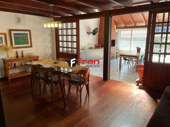 Imagem Casa com 4 Quartos à Venda, 354 m² em Santa Mônica - Florianópolis