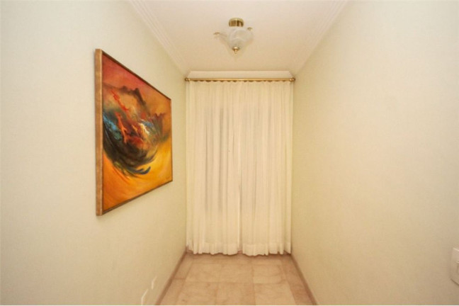 Imagem Casa com 4 Quartos à Venda, em Tremembé - São Paulo Imagem Casa com 4 Quartos à Venda, em Tremembé - São Paulo