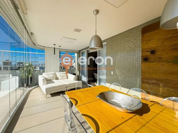 Imagem Apartamento com 4 Quartos à Venda, 477 m²
